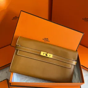 Carteira Hermès Kelly Gold com Ferragem Dourada