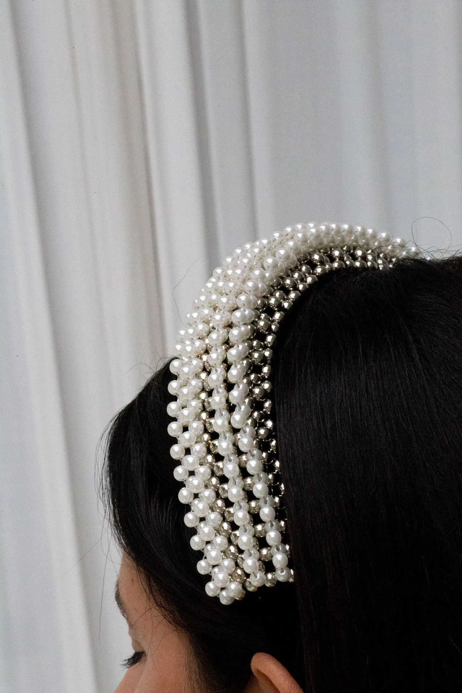 Anais Head Band in Pearl