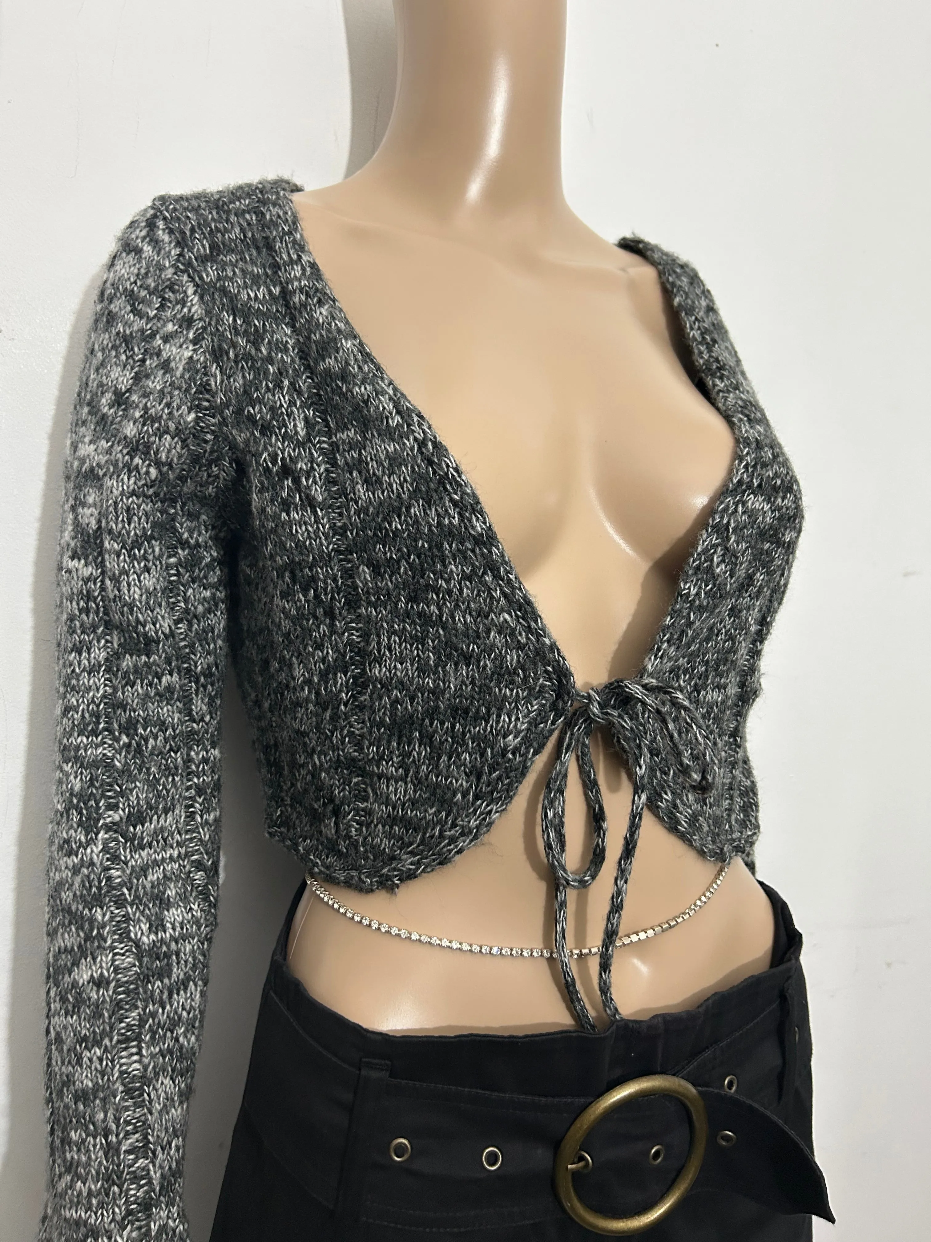 Grey knitted tie up cardigan jumper y2k 90s vintage (S/M)