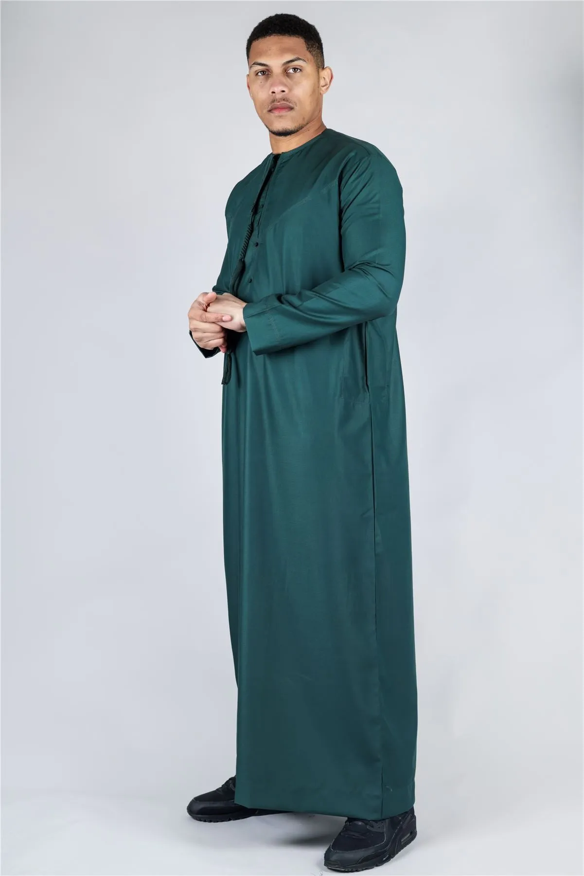 Men's Thobe Emirati Omani Jubba Islamic Clothing Muslim Kaftan Eid Robe Arab String Tassel