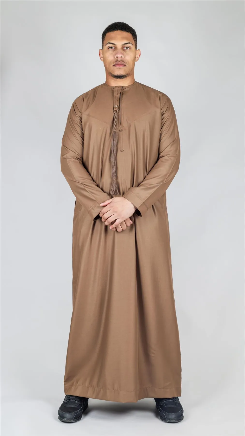 Men's Thobe Emirati Omani Jubba Islamic Clothing Muslim Kaftan Eid Robe Arab String Tassel