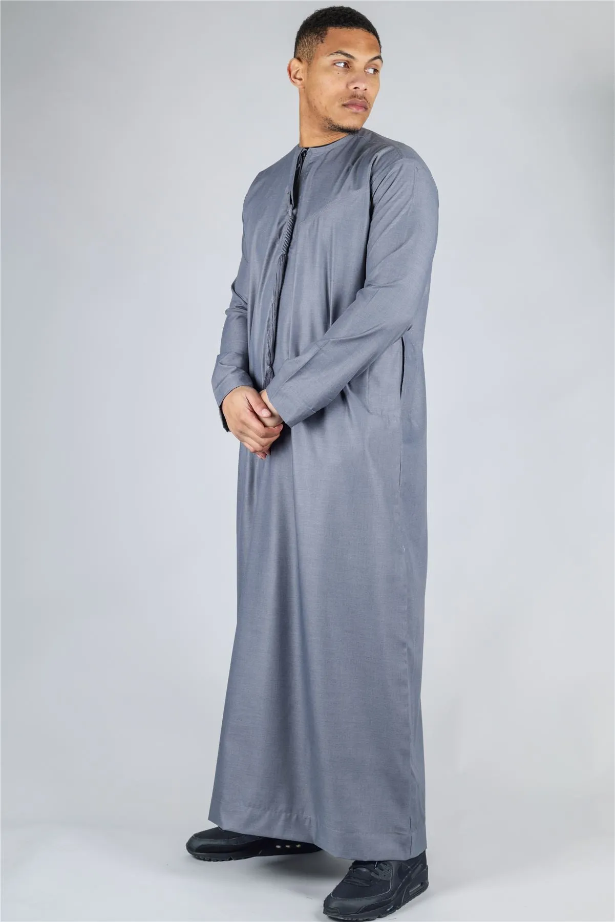 Men's Thobe Emirati Omani Jubba Islamic Clothing Muslim Kaftan Eid Robe Arab String Tassel