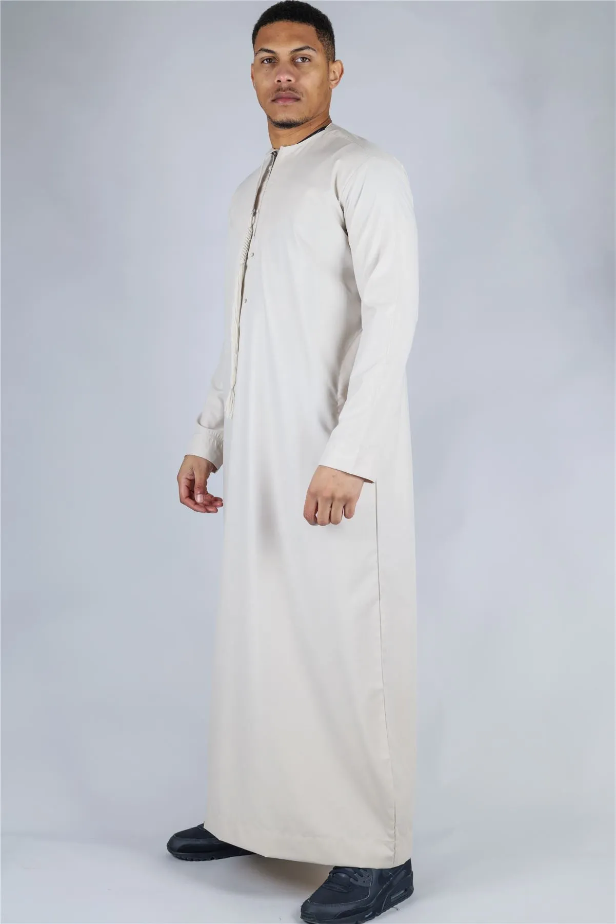 Men's Thobe Emirati Omani Jubba Islamic Clothing Muslim Kaftan Eid Robe Arab String Tassel