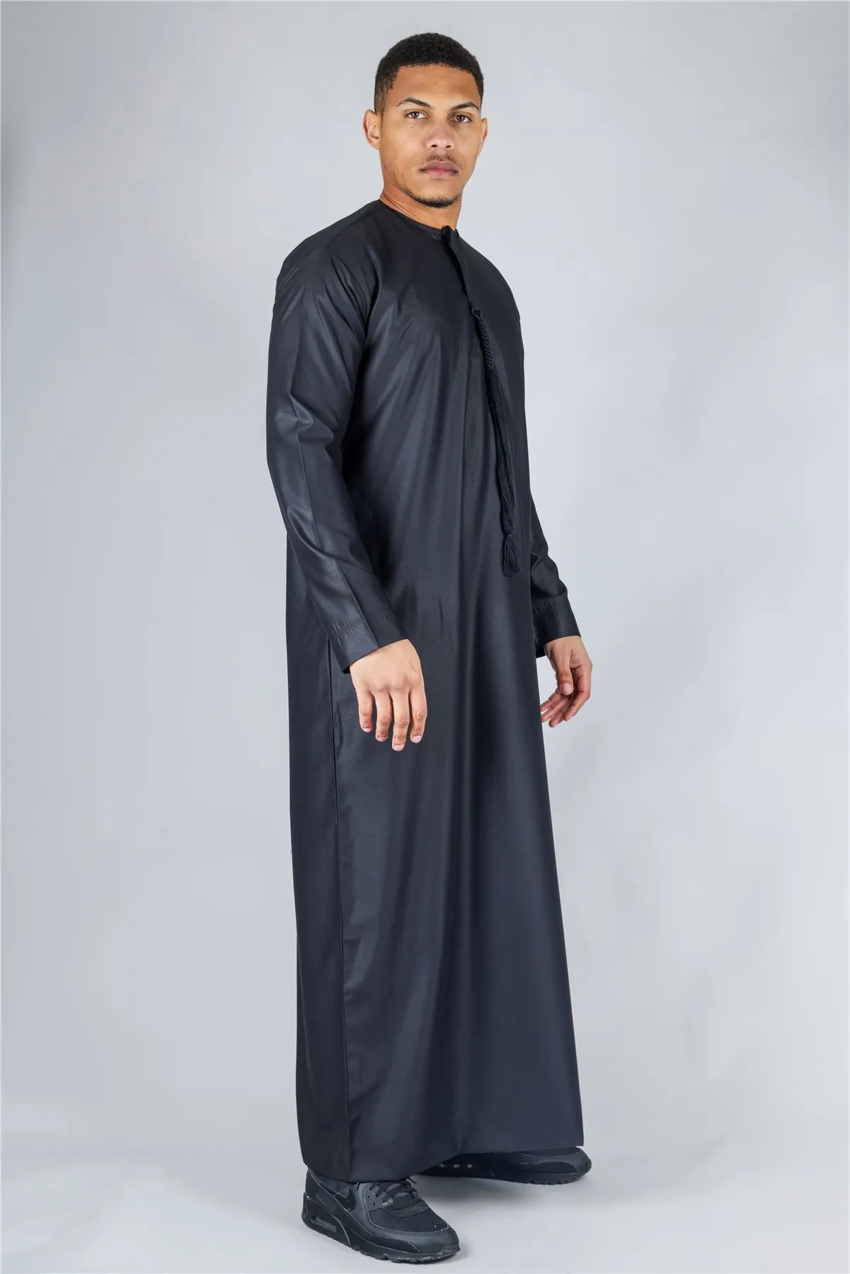 Men's Thobe Emirati Omani Jubba Islamic Clothing Muslim Kaftan Eid Robe Arab String Tassel