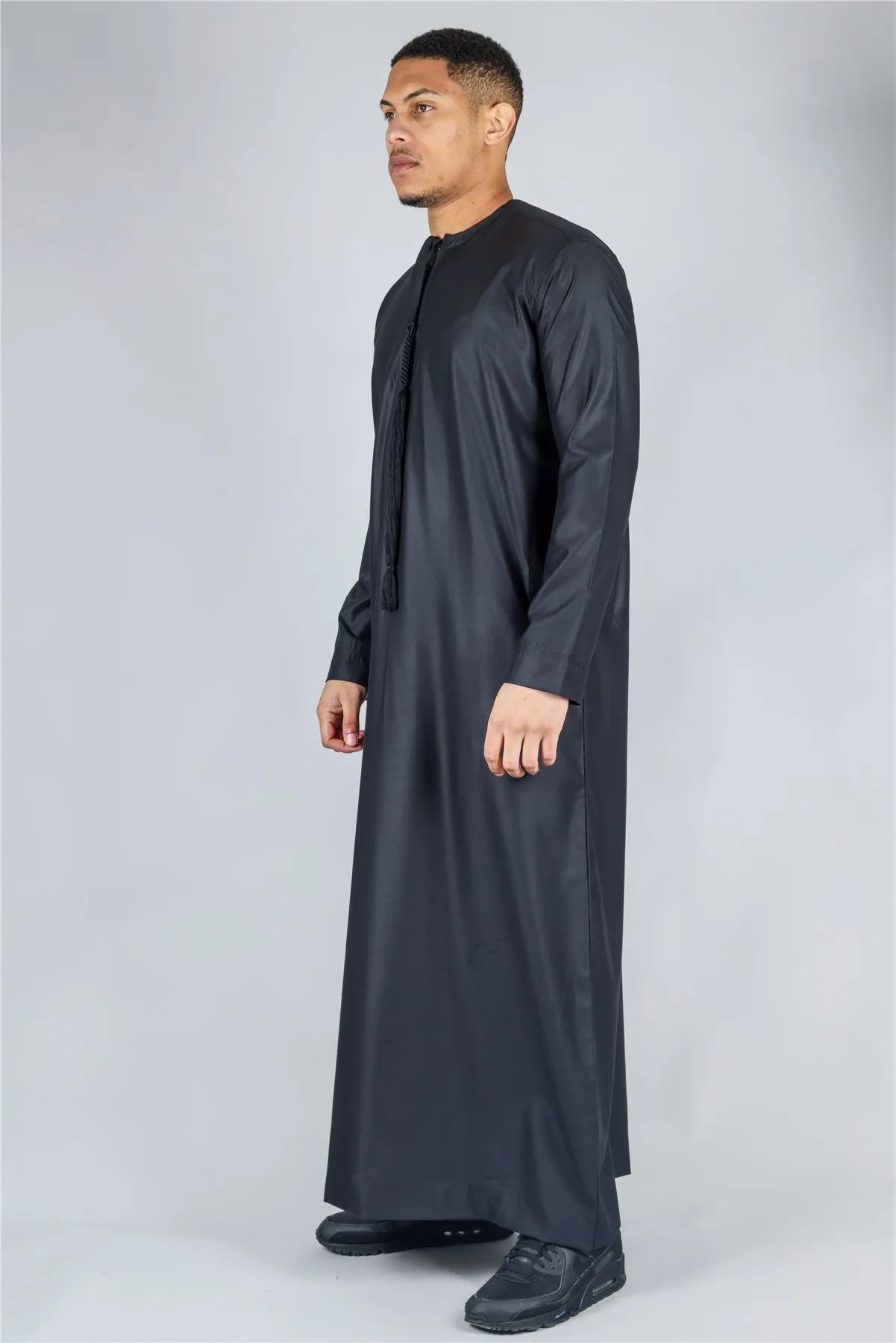 Men's Thobe Emirati Omani Jubba Islamic Clothing Muslim Kaftan Eid Robe Arab String Tassel